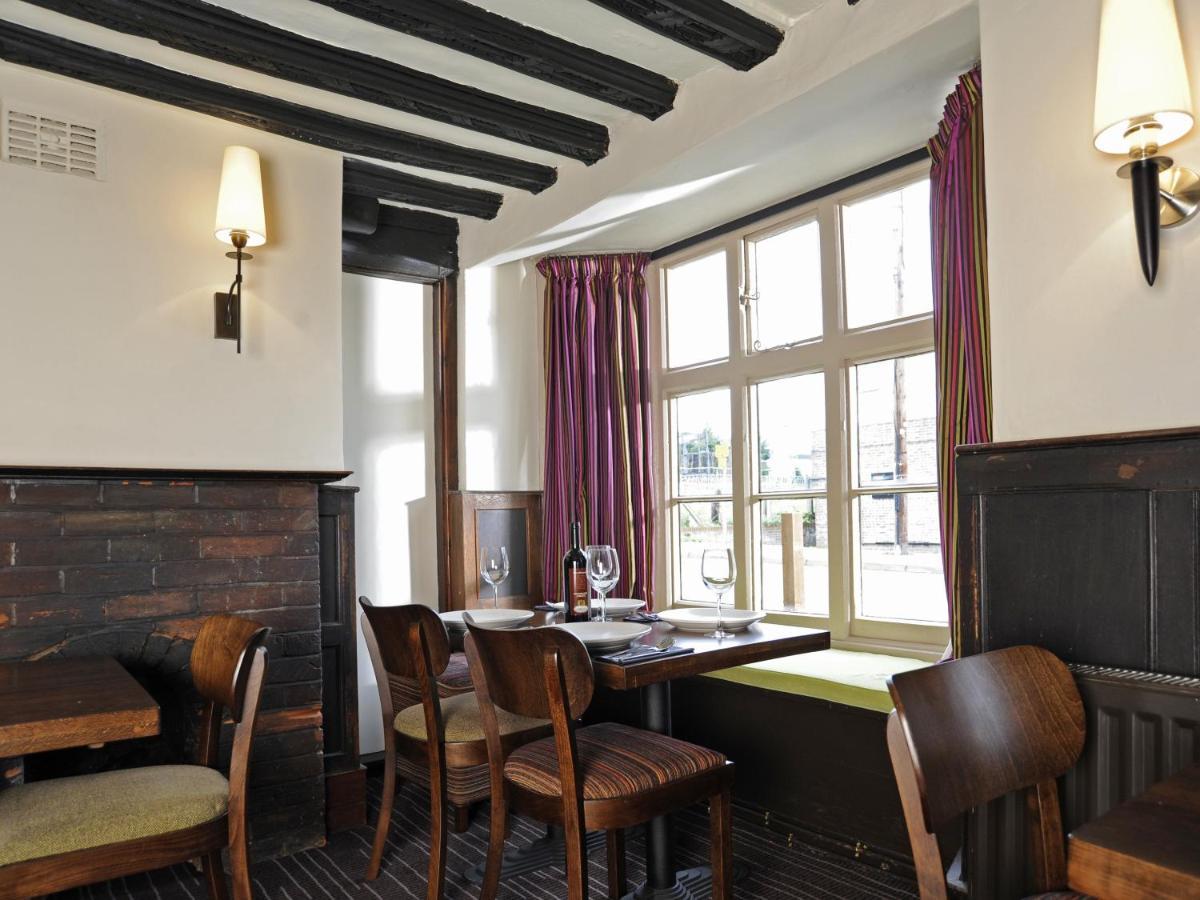 The Red Lion Hotel Whittlesford Екстер'єр фото
